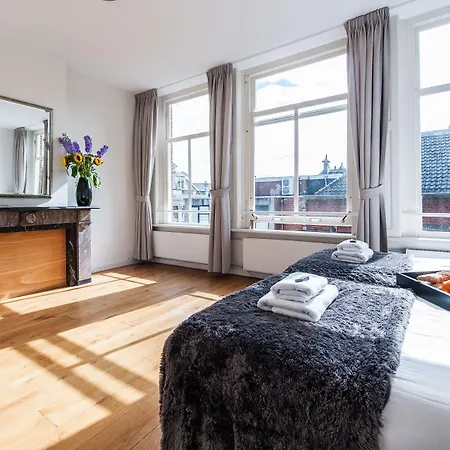 Отель Plantage Hortus *