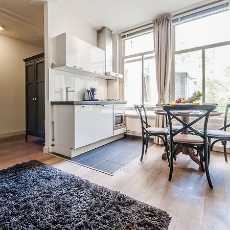 Отель Plantage Hortus